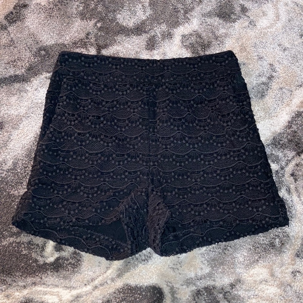 Lace high rise shorts